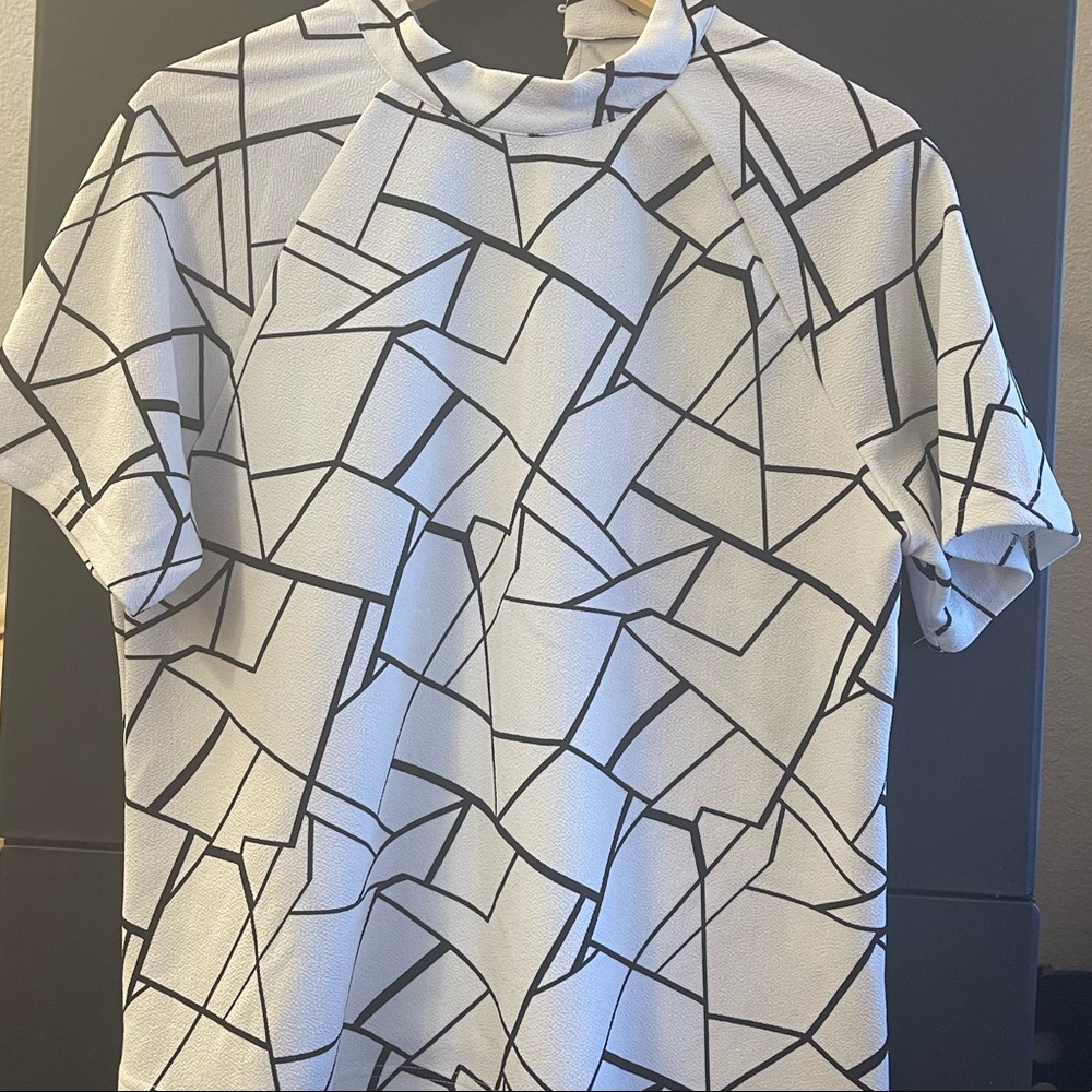 Shein Black and white blouse size XL